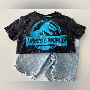 🌟BUNDLE 🌟 H&M Denim Shorts & Jurassic World Tee Size:6/7